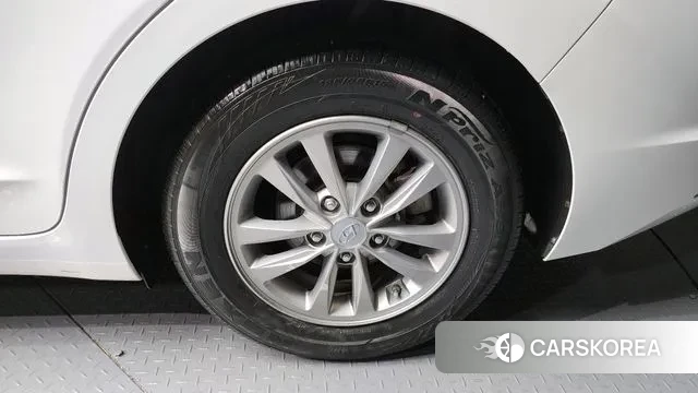 Hyundai The New Avante AD id 3464603 из Кореи 15