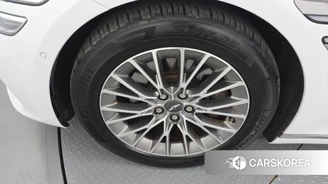 Genesis G80 (RG3) id 3379133 из Кореи 15