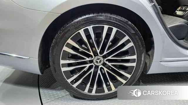 Mercedes-Benz S-Class W223 id 4396052 из Кореи 31