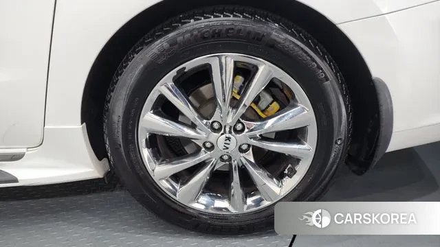 Kia The New Carnival id 3682384 из Кореи 15