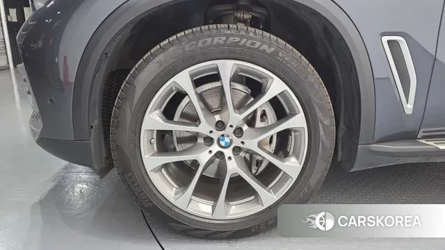 BMW X5 (G05) id 3454168 из Кореи 15