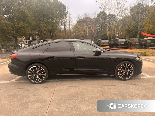 Audi A5L Sportback 2026 Черный из Китая, фото 5
