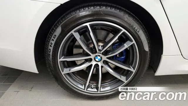 BMW 5 Series (G30) id 2657117 из Кореи 15