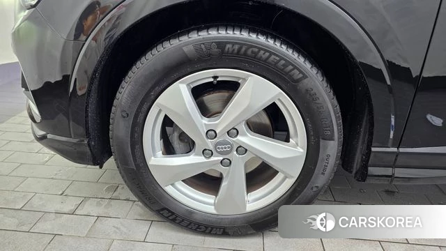 Audi Q3 (F3) id 4604628 из Кореи 26