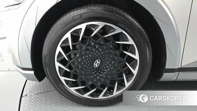 Hyundai Ionic 5 id 4283368 из Кореи 30