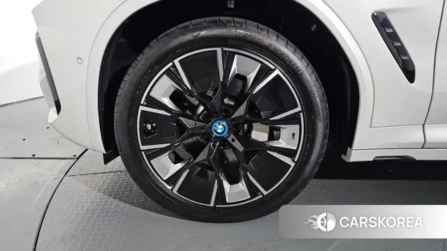 BMW iX3 id 3388452 из Кореи 15