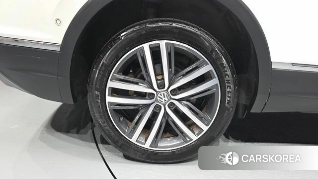 Volkswagen Tiguan Allspace id 4435654 из Кореи 15