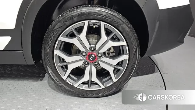 Kia Seltos id 3401929 из Кореи 15