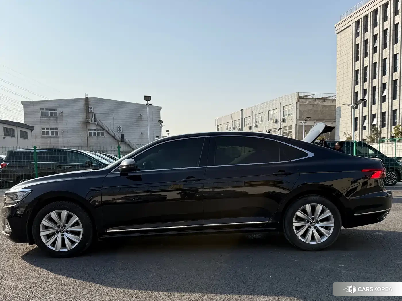 Volkswagen Passat id 4546533 из Китая 27