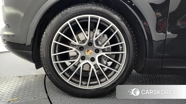 Porsche Cayenne (PO536) id 3859271 из Кореи 15