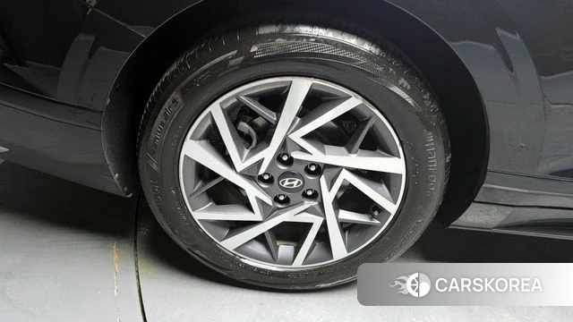 Hyundai Grandeur Hybrid (GN7) id 3915007 из Кореи 15