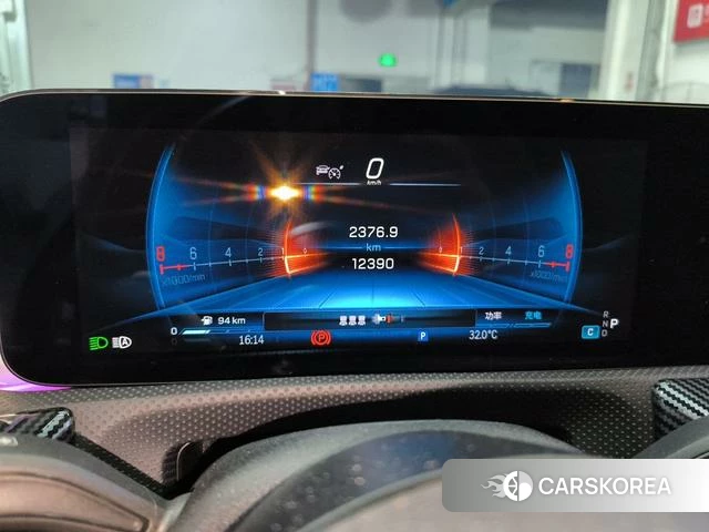 Mercedes-Benz CLA AMG 2024 Серебристо-серый из Китая, фото 5