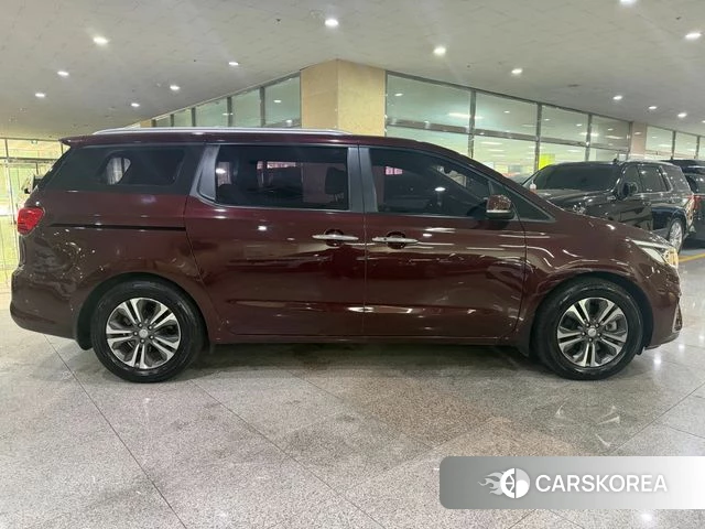 Kia The New Carnival id 4724579 из Кореи 15