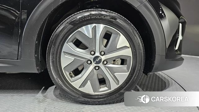 Kia Niro Plus id 3806253 из Кореи 15