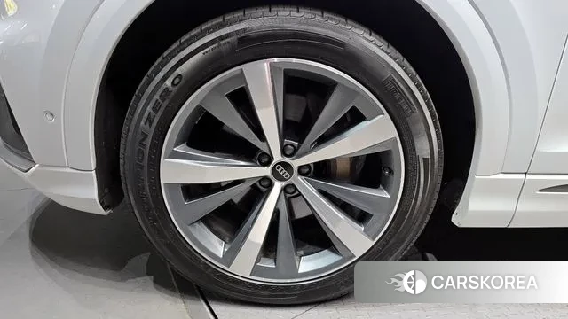 Audi Q8 (4M) id 3765065 из Кореи 15