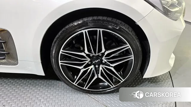 Kia Stinger Meister id 3513574 из Кореи 15