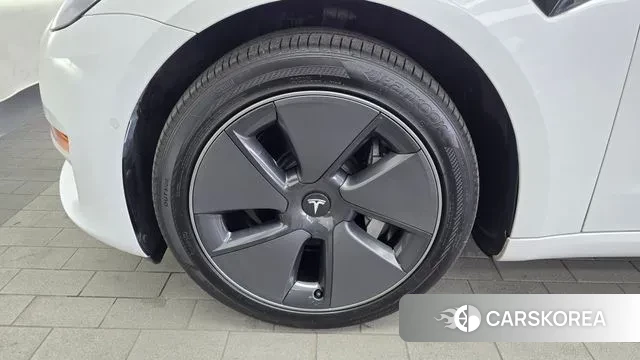 Tesla Model 3 id 3524892 из Кореи 15