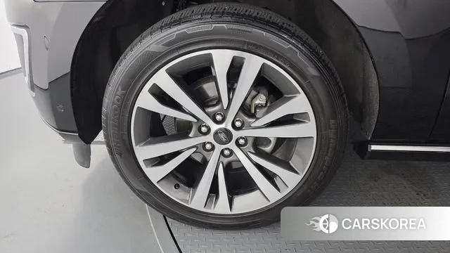 Ford Expeditation id 3306503 из Кореи 15