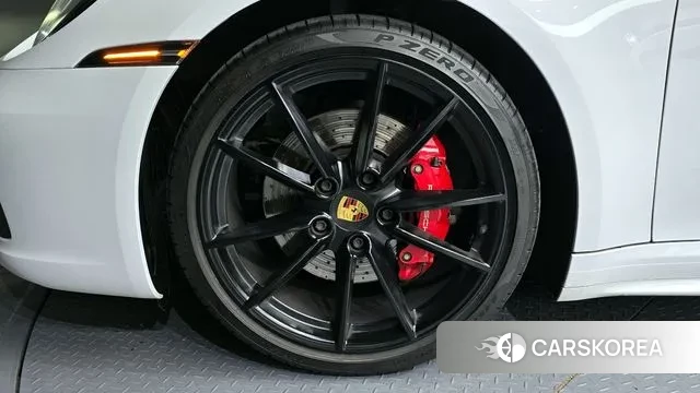 Porsche 911(992) id 3165937 из Кореи 15