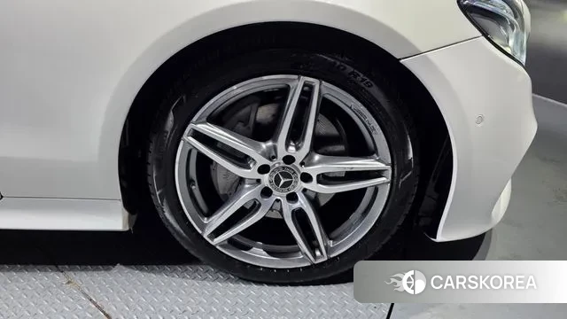 Mercedes-Benz E-Class W213 id 3601513 из Кореи 15