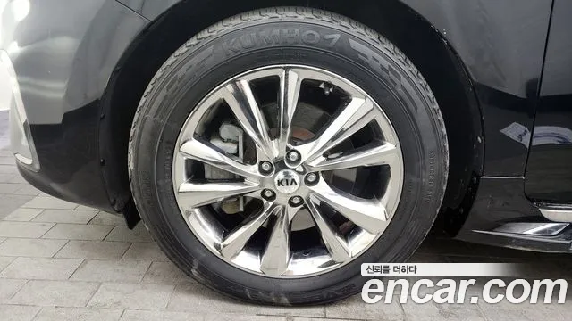 Kia The New Carnival id 2434984 из Кореи 15