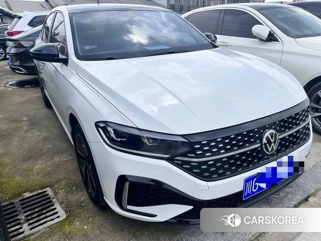 Volkswagen Lavida 2022 Белый из Китая, фото 5