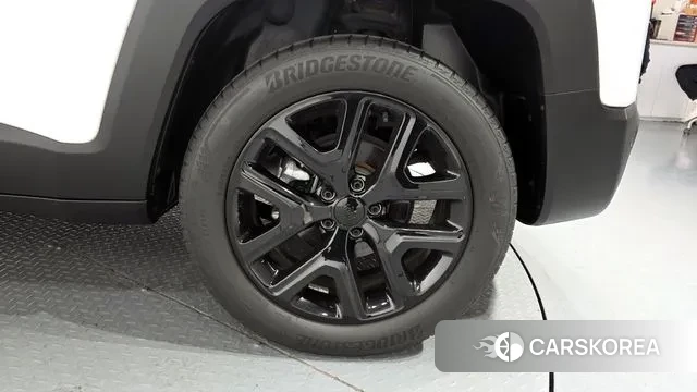 Jeep Renegade id 3555928 из Кореи 15