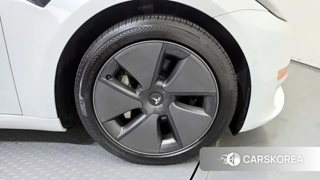 Tesla Model 3 id 3037884 из Кореи 15