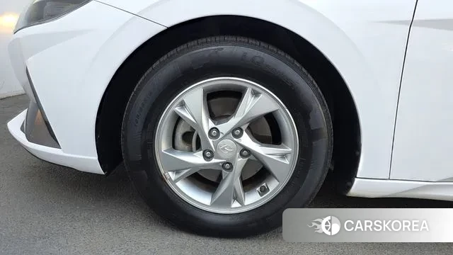 Hyundai Avante (CN7) id 3778440 из Кореи 15