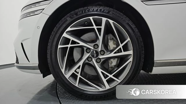 Genesis G90 (RS4) id 4641470 из Кореи 34
