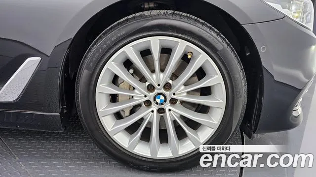 BMW 5 Series (G30) id 2298909 из Кореи 15