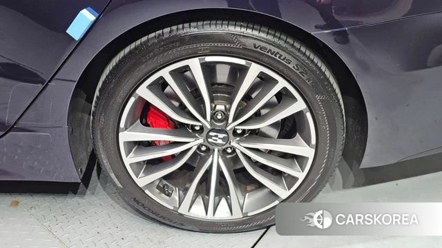 Kia Stinger id 3867595 из Кореи 15