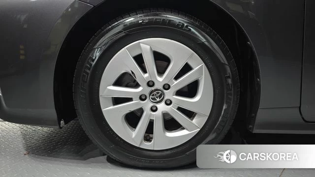 Toyota Prius 4th Generation id 4425055 из Кореи 15