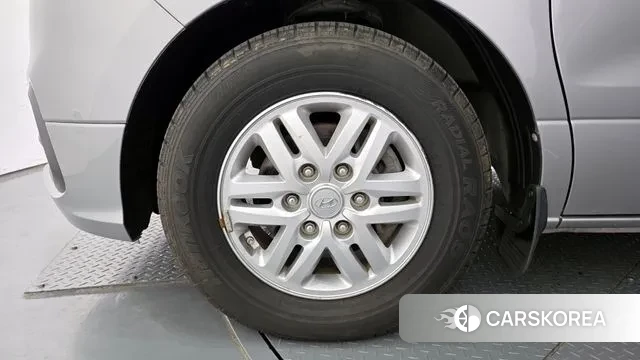 Hyundai The New Grand Starex id 3203852 из Кореи 15