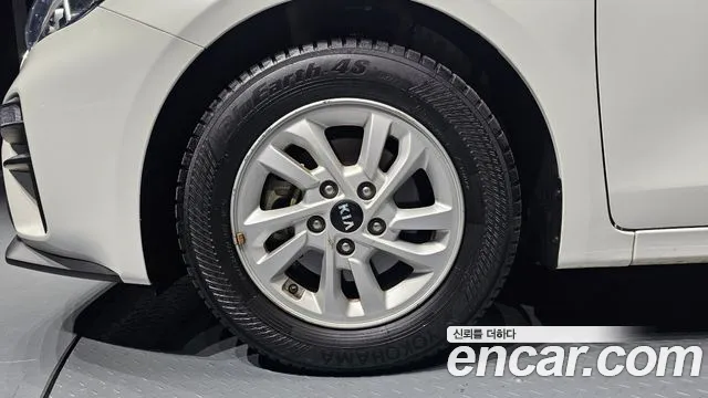 Kia Come New K3 id 2409527 из Кореи 15