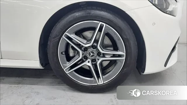 Mercedes-Benz E-Class W213 id 3576449 из Кореи 13