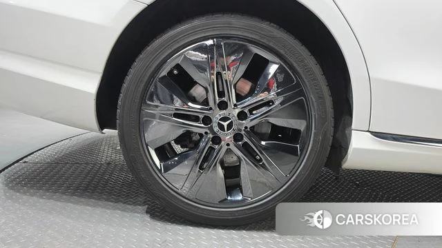 Mercedes-Benz C-Class W205 id 3899493 из Кореи 15