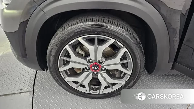 Kia Seltos id 3313117 из Кореи 15