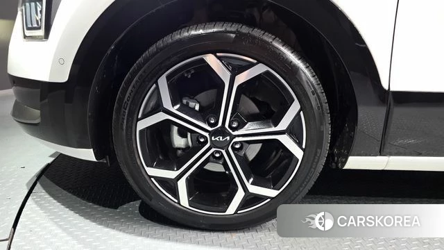 Kia Di Ol Nu Niro id 4355331 из Кореи 27