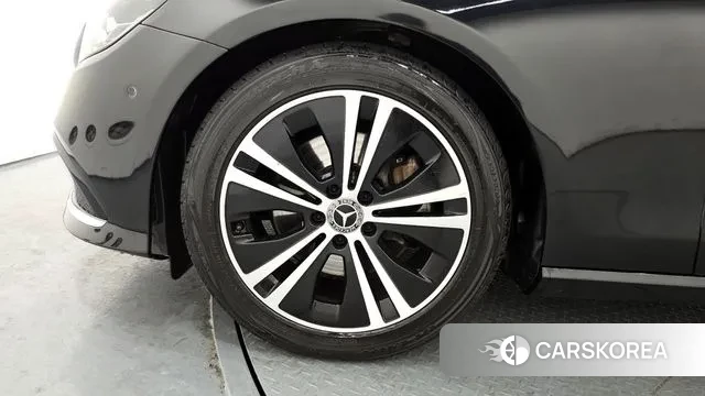 Mercedes-Benz E-Class W213 id 3676405 из Кореи 15