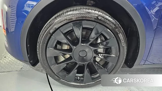 Tesla Model Y id 3257934 из Кореи 15