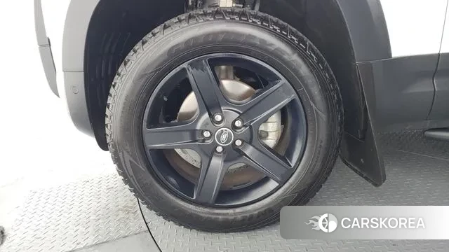 Land Rover Defender (L663) id 3740717 из Кореи 15