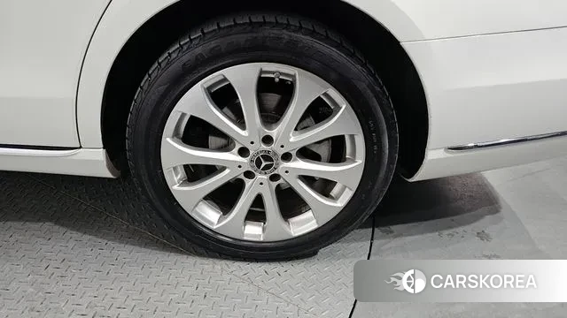 Mercedes-Benz E-Class W213 id 3396461 из Кореи 15