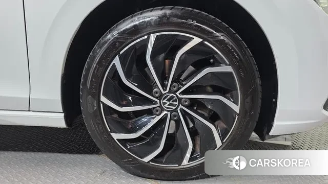 Volkswagen Golf 8th Generation id 3606172 из Кореи 15