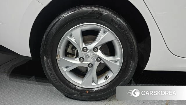 Hyundai Avante (CN7) id 4943482 из Кореи 15