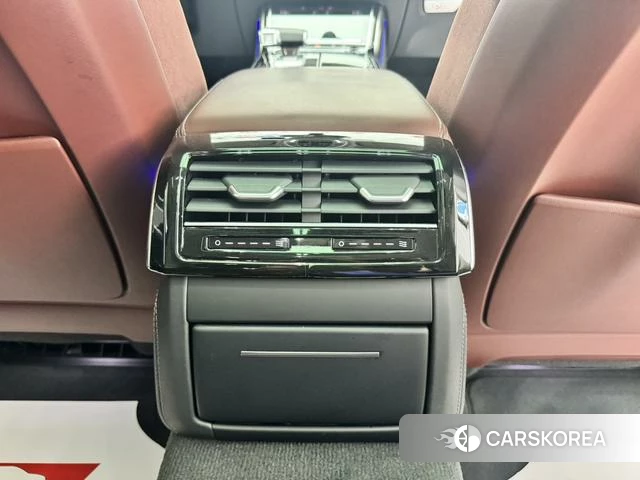 Audi A8 id 4259319 из Китая 18