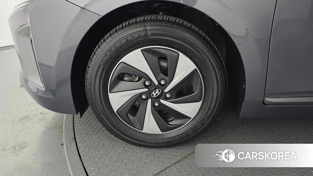 Hyundai Ionic Hybrid id 3936909 из Кореи 15