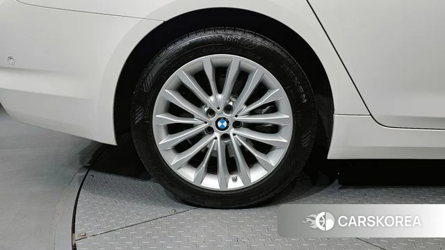 BMW 5 Series (G30) id 4326041 из Кореи 15