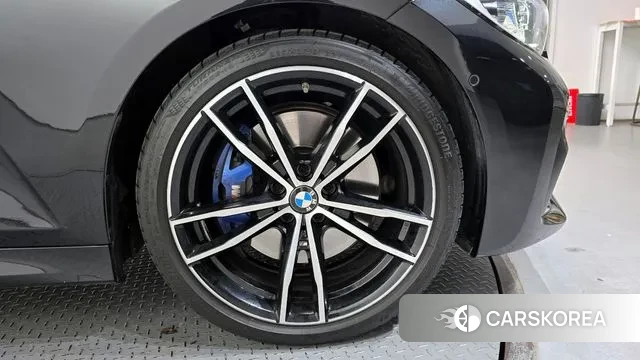 BMW 3 Series (G20) id 3478150 из Кореи 15