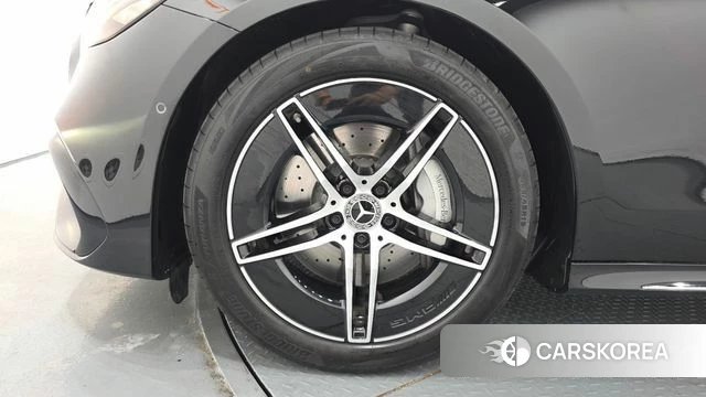 Mercedes-Benz E-Class W214 id 4499229 из Кореи 32